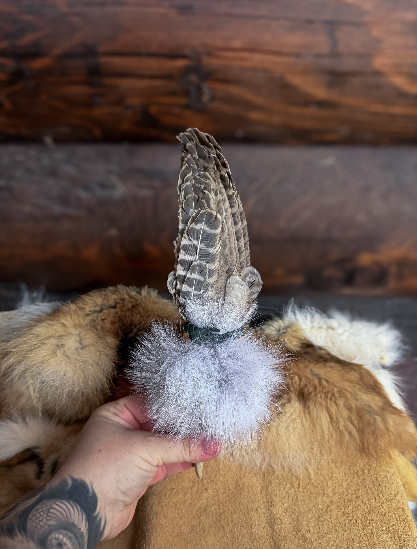 Pheasant Wing Fan with Fox